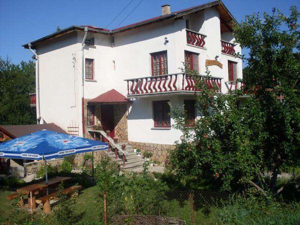 Veselata Guest House Dolna Banya Εξωτερικό φωτογραφία