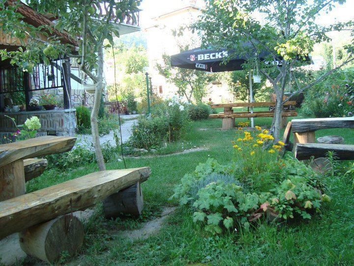 Veselata Guest House Dolna Banya Εξωτερικό φωτογραφία