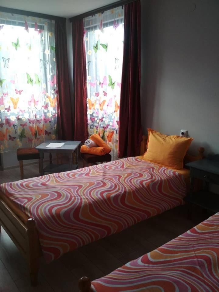 Veselata Guest House Dolna Banya Εξωτερικό φωτογραφία